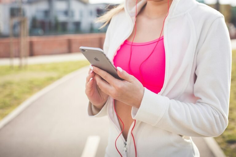 Read more about the article Best Fitness Apps for Tracking Progress